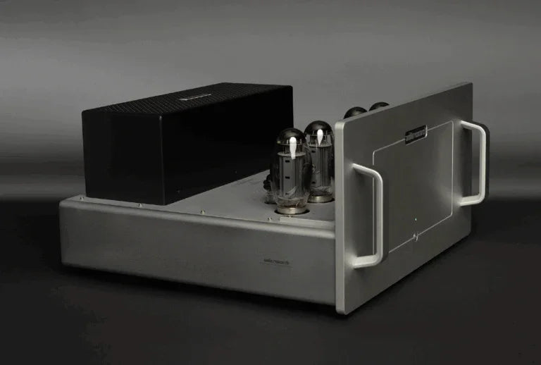 Audio Research - D-80 - The Source AV
