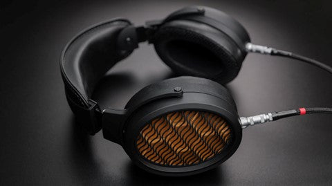 Warwick Acoustics - Aperio (GoldenSound Edition) - The Source AV