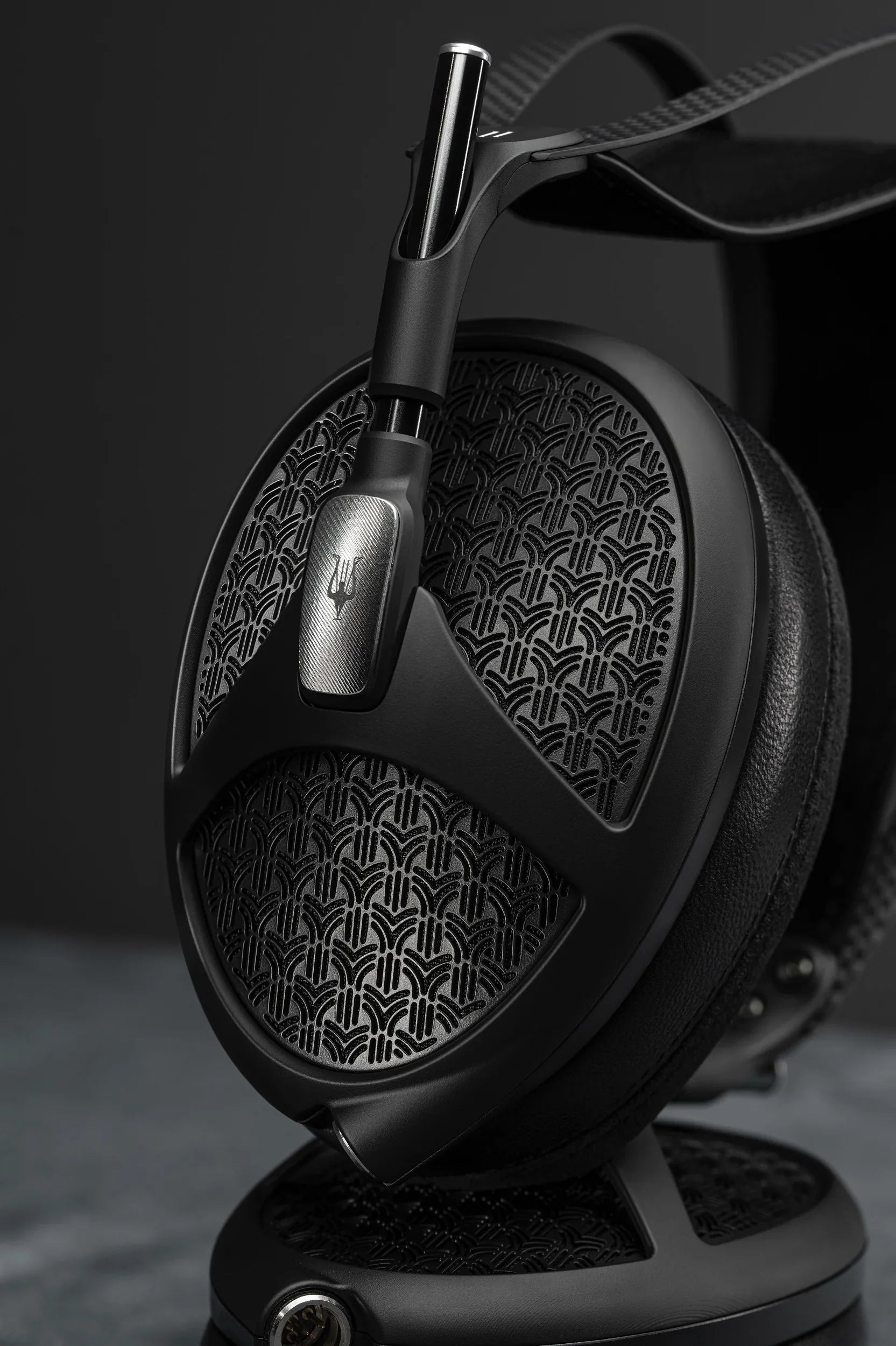 Meze Audio - Empyrean II - The Source AV