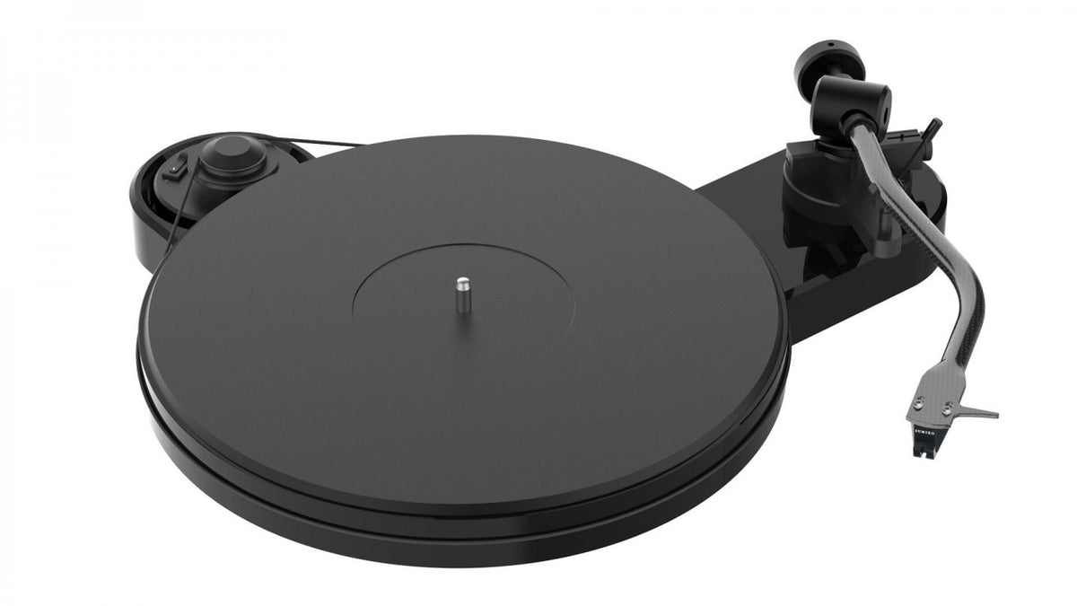 Pro-Ject - RPM 3 Carbon Turntable