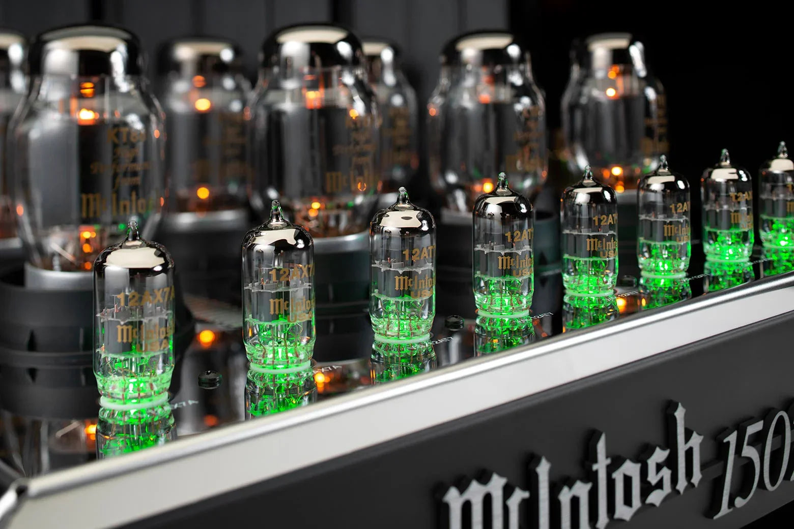 McIntosh - MC1502 2-Channel Vacuum Tube Amplifier - The Source AV